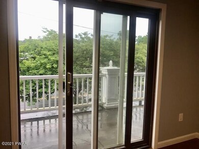 310 W Harford St, Milford, PA 18337 - photo 4