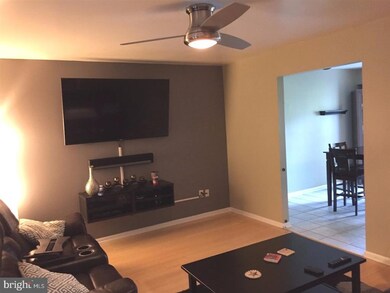 145 Heidi Ln, Swedesboro, NJ 08085 - photo 2