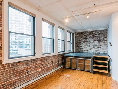 116 Lincoln St unit 6A, Boston, MA 02111 - photo 4