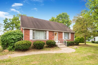 755 Grandview St, Sidney, OH 45365 - photo 2