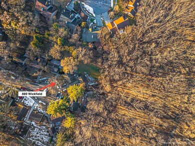 889 Wickfield Ct, Ann Arbor, MI 48105 - photo 3