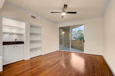 The Renaissance at River Oaks unit B109, Houston, TX 77019 - photo 7