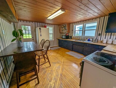 308 E Harrison St, Kirklin, IN 46050 - photo 7