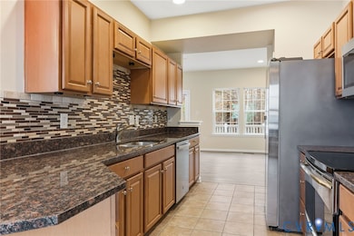 5934 Brewster Ct, North Chesterfield, VA 23234 - photo 6