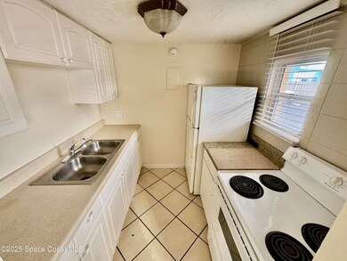 801 S Brevard Ave unit F, Cocoa Beach, FL 32931 - photo 3