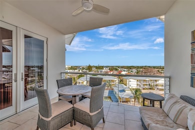 915 Seaside Dr unit 604, Sarasota, FL 34242 - photo 2