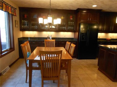 DINING AREA WITH ADDITIONAL BUILT IN CABINETS