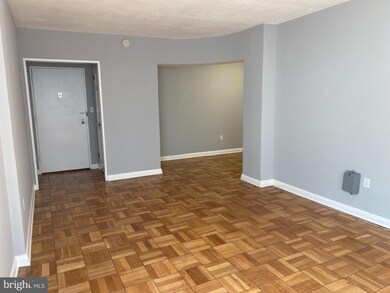 The Winthrop unit 816, Washington, DC 20036 - photo 2