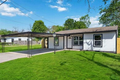 805 Barkley St, Houston, TX 77022 - photo 4