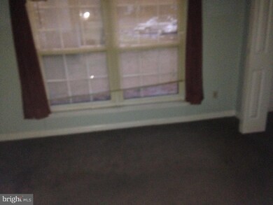 275 Green St unit 4H4, Beverly, NJ 08010 - photo 6