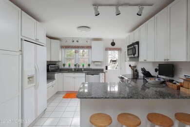 81 Water St, Eatontown, NJ 07724 - photo 7