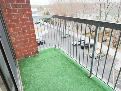 Parkway Plaza West unit 511, Medford, MA 02155 - photo 6
