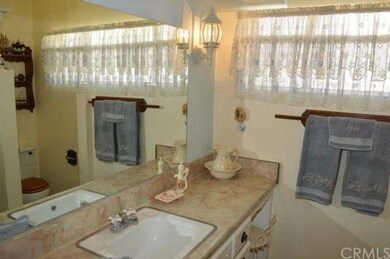 5203 Coke Ave, Lakewood, CA 90712 - photo 7