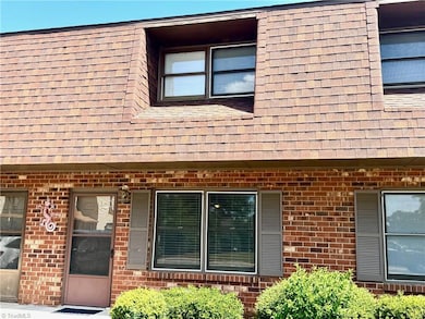 214 W 5th St, Lexington, NC 27292 - photo 2