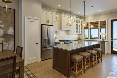 705 Rhode Island St unit B, Lawrence, KS 66044 - photo 7