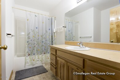 5481 Lillyview St SW, Wyoming, MI 49509 - photo 7