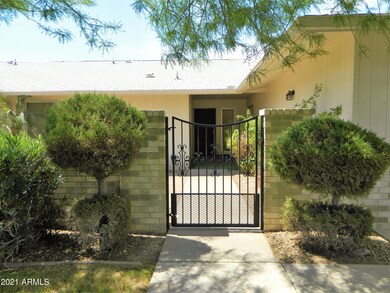 9875 W Spanish Moss Ct unit 56, Sun City, AZ 85373 - photo 2