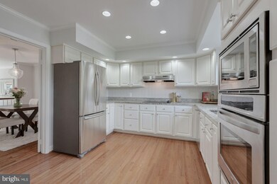 201 Great Falls St, Falls Church, VA 22046 - photo 6