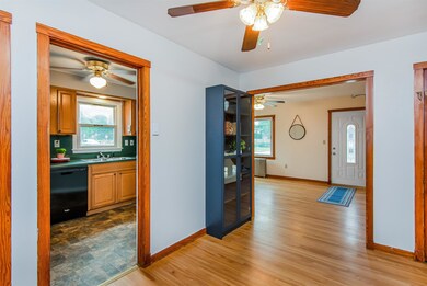 18 Leonard St, Burlington, VT 05408 - photo 4