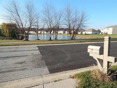 12703 Raiders Blvd, Fishers, IN 46037 - photo 4