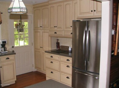 191 Dorys Rd, Dingmans Ferry, PA 18328 - photo 7