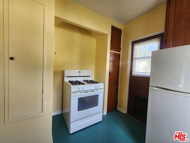 1163 N Genesee Ave unit 1163 1/2, West Hollywood, CA 90046 - photo 5