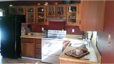 1054 Old West Brookfield Rd, Warren, MA 01083 - photo 7