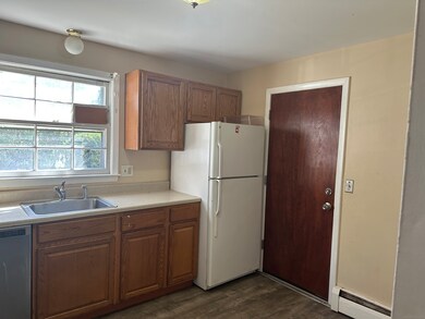 5 Treat St unit 2A, West Haven, CT 06516 - photo 6
