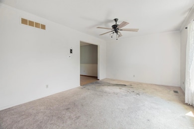 933 E Bocock Rd, Marion, IN 46952 - photo 6