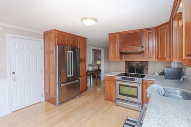 111 Poquanticut Ave, North Easton, MA 02356 - photo 5
