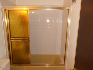 107 Redstar Ct, Hawley, PA 18428 - photo 6