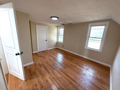 194 Fells Ave, Medford, MA 02155 - photo 5