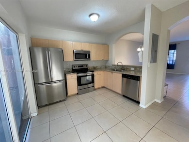 13744 SW 169th Ln unit 13744, Miami, FL 33177 - photo 2
