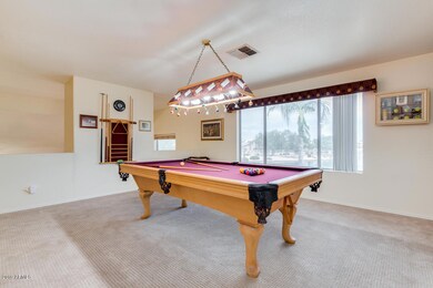 Gigantic Loft/Game Room with Lake View