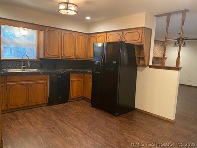 2002 Cardinal Ln, McAlester, OK 74501 - photo 7