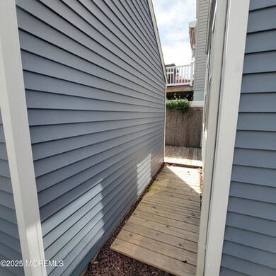 125 Lincoln Ave, Seaside Heights, NJ 08751 - photo 4