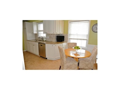 Breakfast Nook in Kitchen