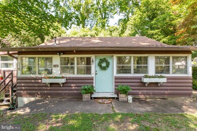 1740 Quantico Rd, Edgewater, MD 21037 - photo 4