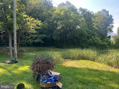 967 Winchester St, Paw Paw, WV 25434 - photo 3