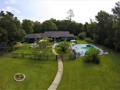 719 Tall Pines Dr, Magnolia, TX 77354 - photo 2