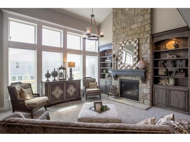 9776 Saddletop St, Lenexa, KS 66227 - photo 5