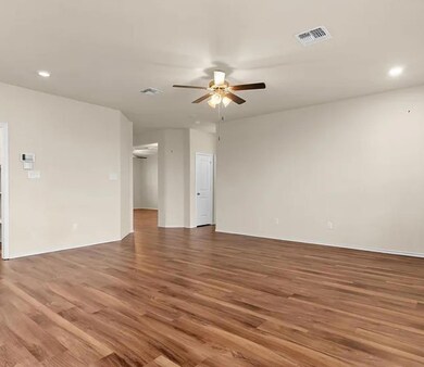 5561 Perdita Dr, Belton, TX 76513 - photo 6