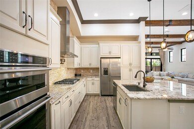 Oversized kitchen sink& built-in wall oven & micro