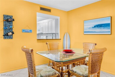 Bermuda Club unit 114, Fort Myers, FL 33919 - photo 6