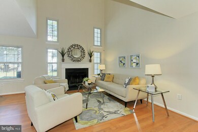 10214 Faire Commons Ct, Burke, VA 22015 - photo 6