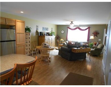 Den/Family/Great Room.