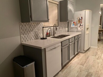 Beautifully updated Kitchen