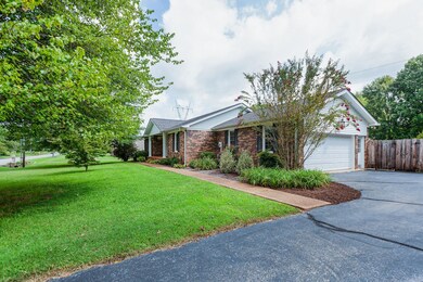 5002 Criddle Dr, Columbia, TN 38401 - photo 3