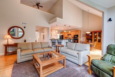 150 Brighton Dr unit 59, Aurora, OH 44202 - photo 5