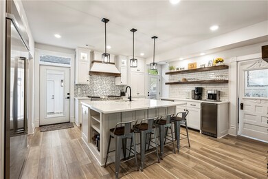 207 NW 5th St, Bentonville, AR 72712 - photo 7